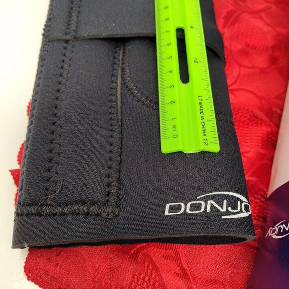 Lat J Hng Knee Support DonJoy X-Small Pull-On 12 to 13 Inch Circumference Right - Picture 2 of 10